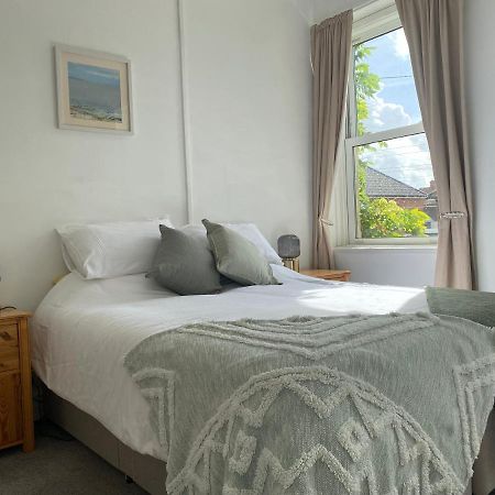 The Dragonfly Bnb, Glastonbury Ngoại thất bức ảnh