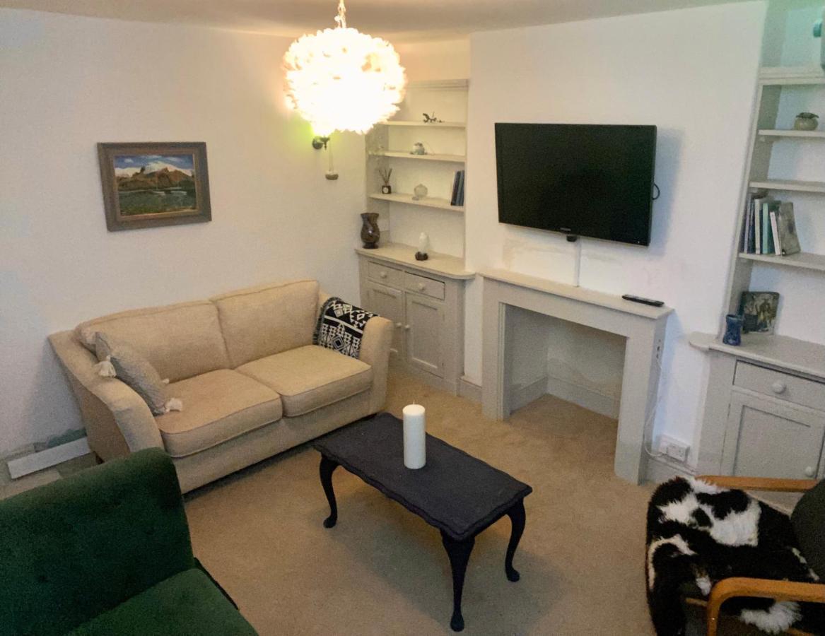 The Dragonfly Bnb, Glastonbury Ngoại thất bức ảnh