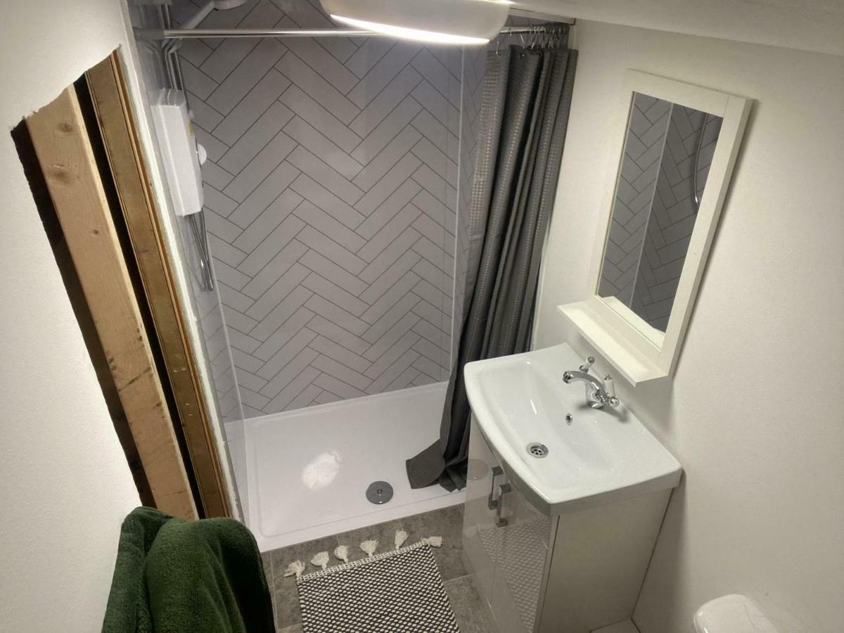 The Dragonfly Bnb, Glastonbury Ngoại thất bức ảnh